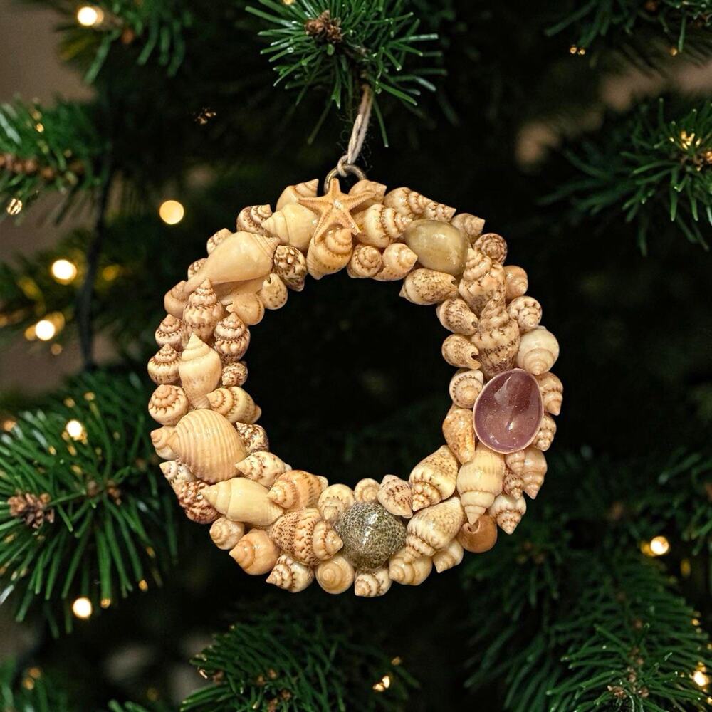 NEW Vintage Shell Ornament Hawaii Handcrafted Coastal Christmas 3 โ NWT 3986/67